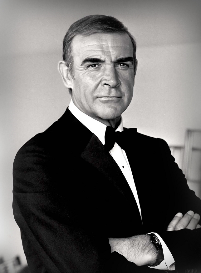 Personajes Famosos con Pajarita: James Bond
