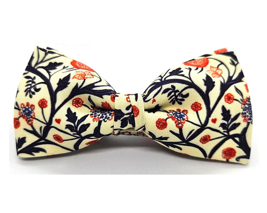 Pajarita Fondo Crema y Flores Rojas 🆕