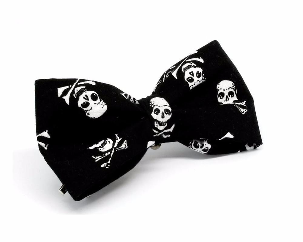 Pajarita Pirate Skull Negro