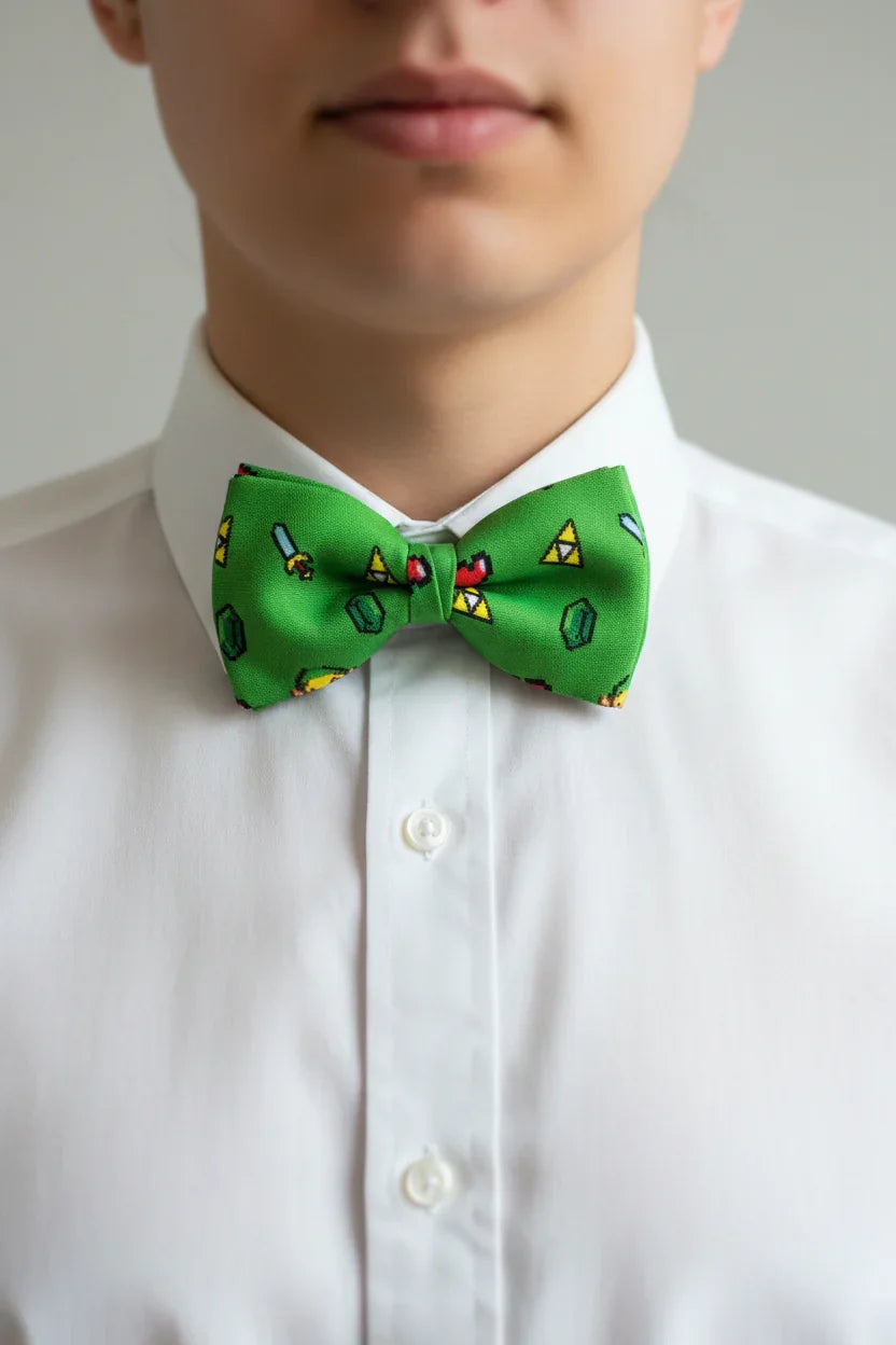 Pajarita Zelda worn on neck