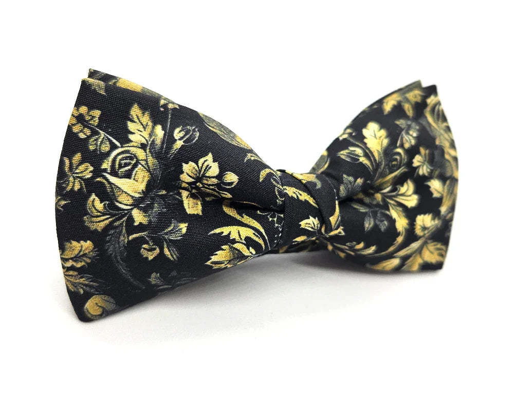 Pajarita Rosas fondo Negro 🆕 - Pitas, Pitas Pajaritas | Pajaritas originales y muy frikis